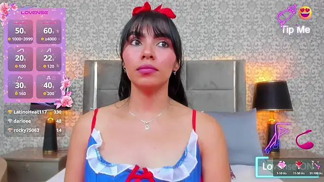 KoralBlum's cam snapshot