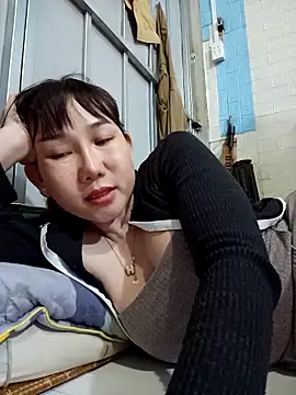 Ana-love2025's cam snapshot