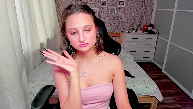 mishel_amurr's cam snapshot