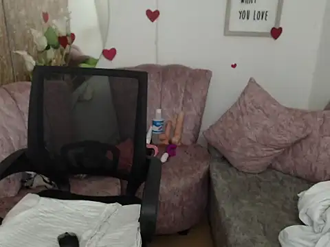 laleska_montenegro's cam snapshot