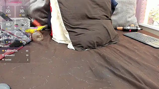 MilfVictoria's cam snapshot