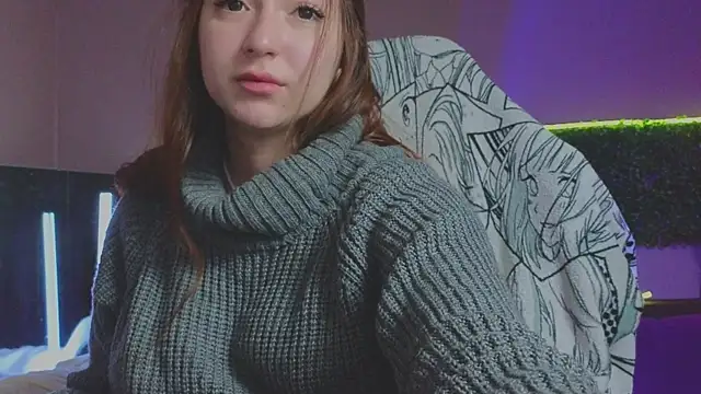 YasmineWest's web cam