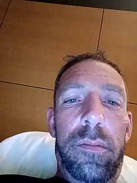 Treemandude's cam snapshot