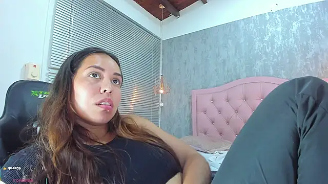 lissa_jhonsoon's cam snapshot