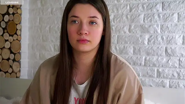 LowOncoming's cam snapshot