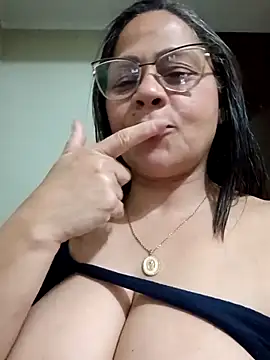 Angie_milf50's cam snapshot