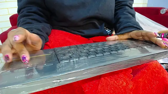 ricura_mily's cam snapshot