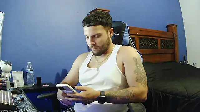 MasterKvn live sex cam