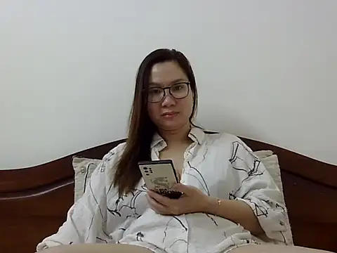 Kiko_sunflower's cam snapshot