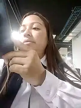 GATITA_LINDA_'s cam snapshot