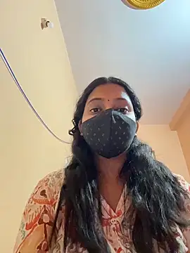 pumpumrani's cam snapshot