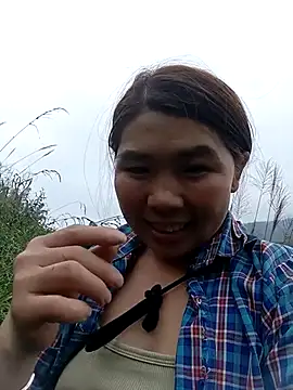 quynhkoolbae's cam snapshot