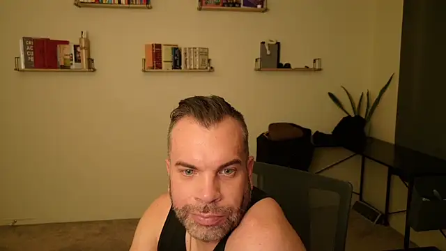 Ty_lerDavid's cam snapshot