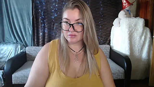 NikaSkylink's cam snapshot