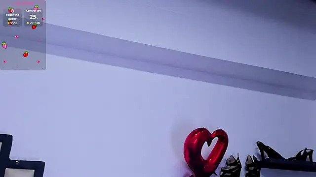 Avi_Winklar's cam snapshot