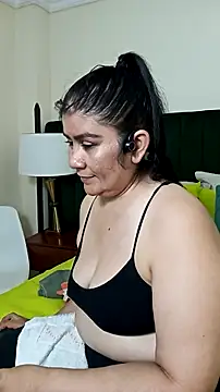 kiraGeiner's cam snapshot