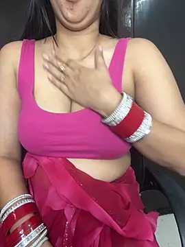 Miss-Ayraa live sex cam