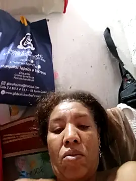 Surreyaa's cam snapshot