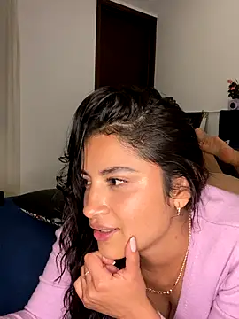 MiaAlarie live sex cam