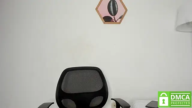 Dhalila_'s cam snapshot