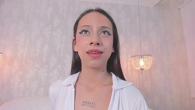 zephyra-angels's cam snapshot