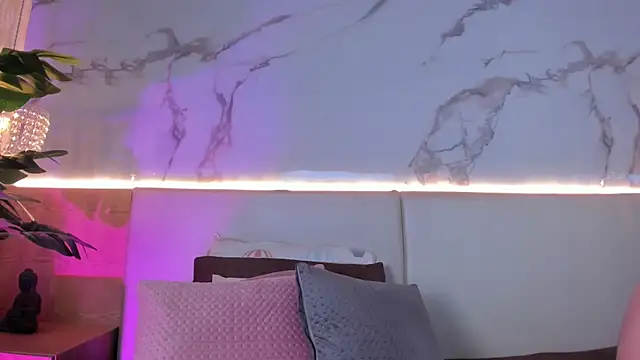 ValSmith_'s cam snapshot