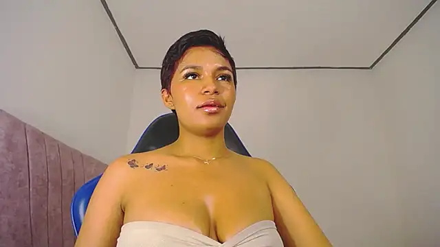 AAfrodithaa's cam snapshot