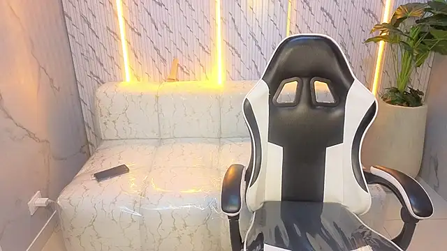 milky_tx's cam snapshot