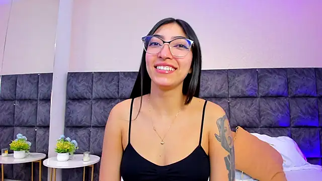 MarianaBranzz's cam snapshot