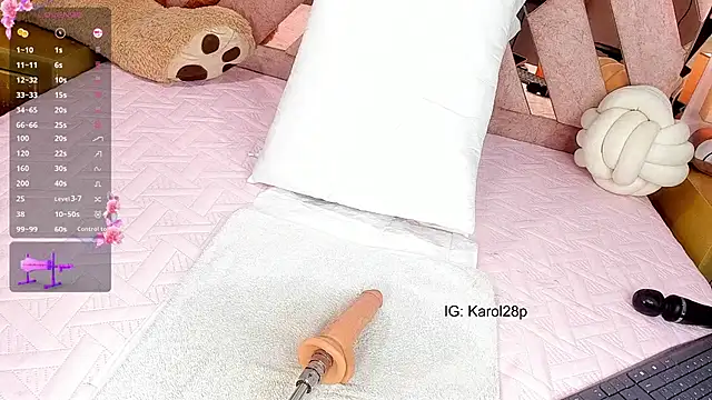 carol777p's cam snapshot