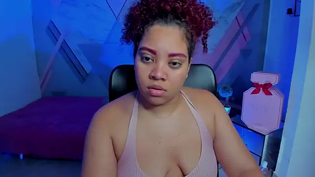 AngelaCoffee's cam snapshot