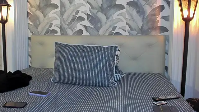 Sami_Evanns's cam snapshot