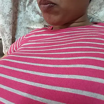 DesiSimran09's cam snapshot