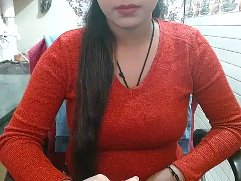 LovingPihu's cam snapshot