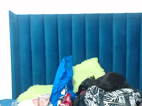 NAUGHTYEBONYX45's cam snapshot