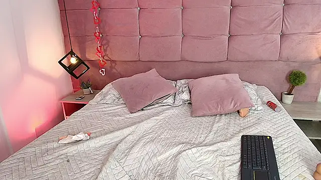 Jenna-Mitchell's cam snapshot