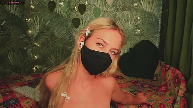 EthernalOphelia's web cam