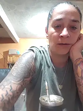 sexytattooed7's cam snapshot