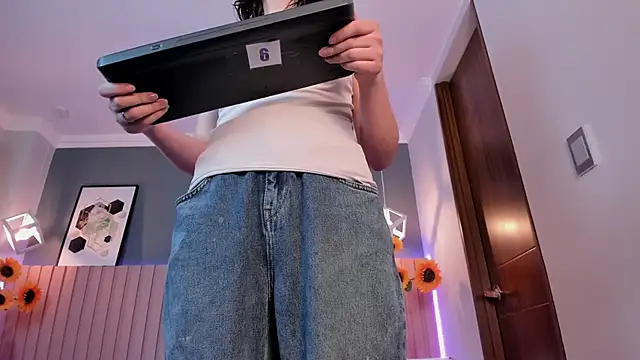 Nina_Ford's cam snapshot