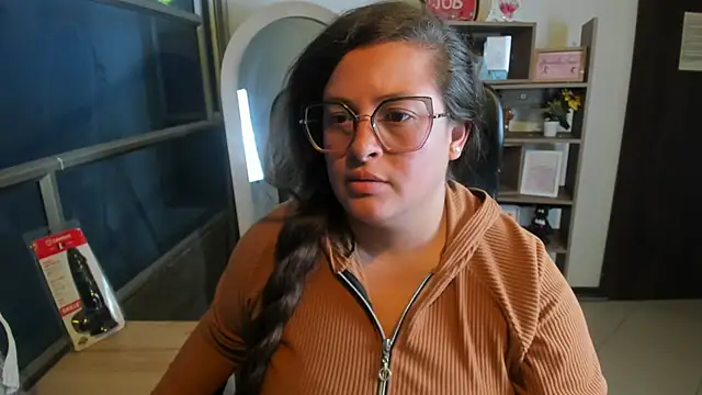 SaraThomso's cam snapshot