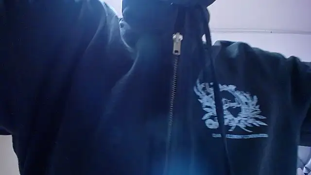 goldenn_ass1's cam snapshot