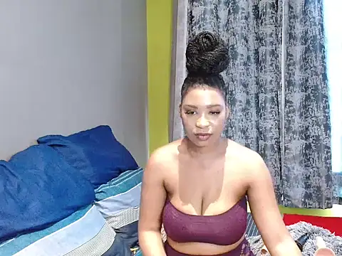 Tallwildnspicey98's cam snapshot