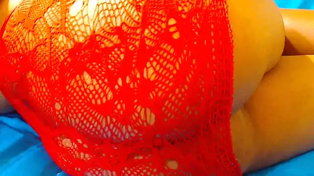 BeverlyQueen14's cam snapshot