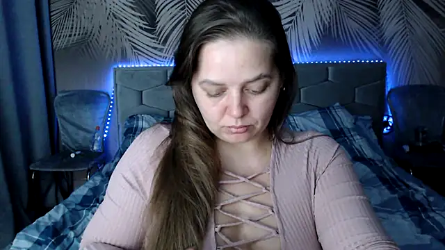 uliastar's cam snapshot