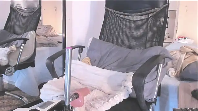 Blackywhiite's cam snapshot