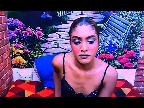 IndianPretty1's cam snapshot