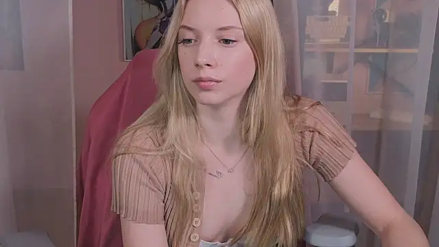 katt__y's cam snapshot