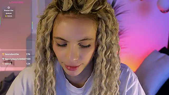 mia_silkk's cam snapshot