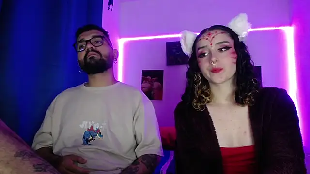 TwinFlamesX live sex cam