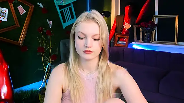 GraceGlamour's cam snapshot